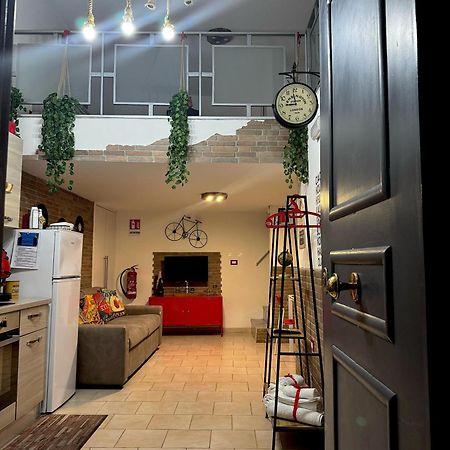 Frizzi & Lazzi House Lejlighed Napoli Eksteriør billede