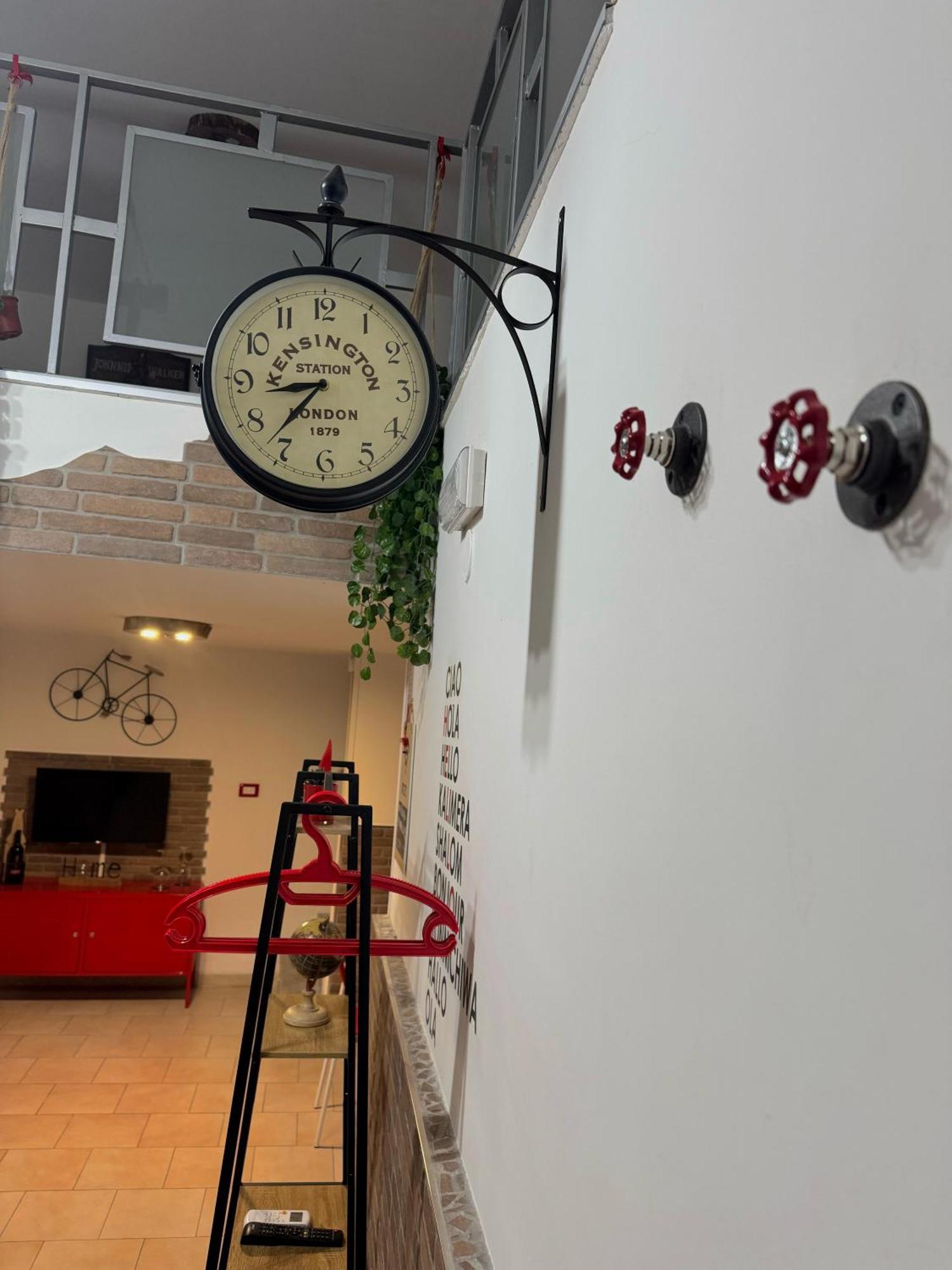 Frizzi & Lazzi House Lejlighed Napoli Eksteriør billede